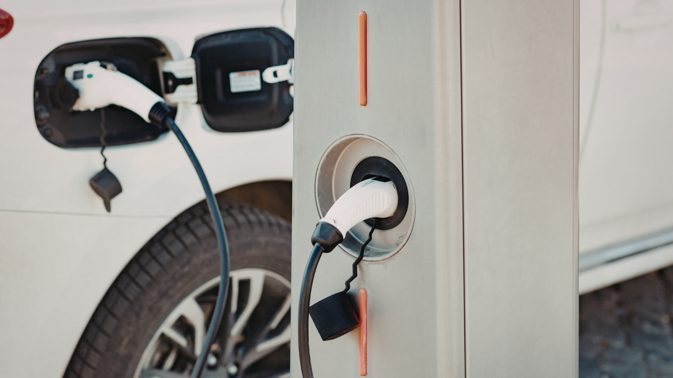 Borne de recharge électrique - Marignier (mairie)_Marignier